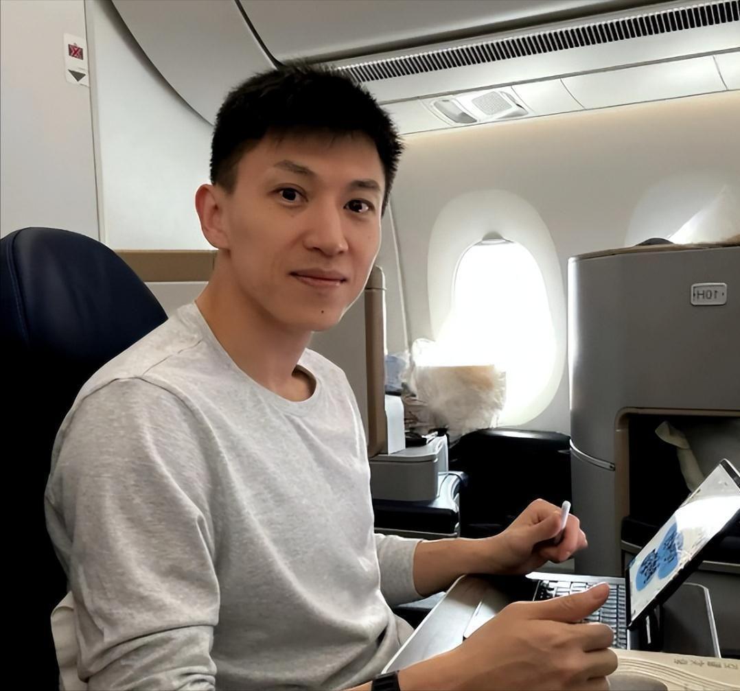 Kaiyun中国官网-身家过亿，打了20年拿5冠，他是CBA现役常青树，已为退役铺好路